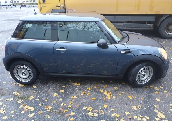 MINI ONE cena 14444 przebieg: 155000, rok produkcji 2009 z Stary Sącz małe 352